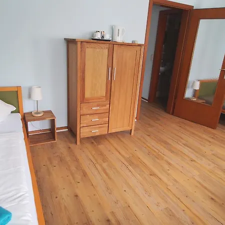 Buthmann Im Zentrum Gasthof 2*